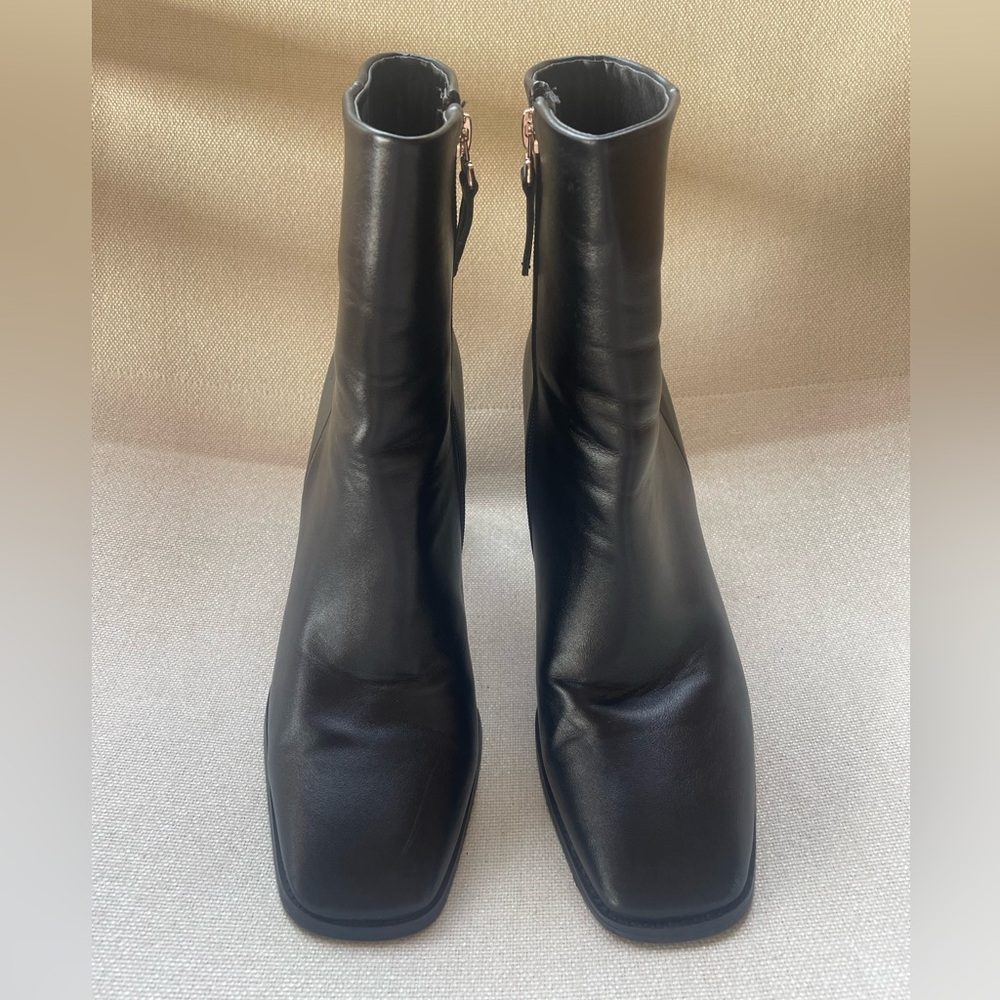 BILLINI Scorpio Black Leather Block Heel Ankle Boots 9 - Picture 3 of 6